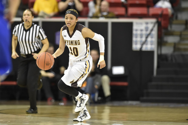 Marquelle Dent, Marta Gomez Earn Honors