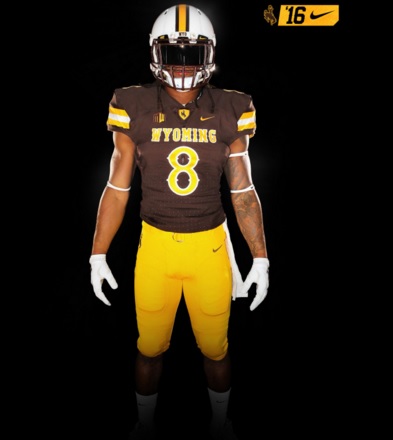 Wyoming Football Unveils New Uniforms For 2016