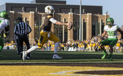 Josh Allen Injured His Throwing Shoulder Against Air Force